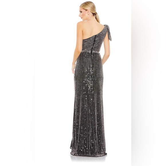 PEARL EMBELLISHED SOFT TIE ONE SHOULDER GOWN NWT - Picture 2 of 4